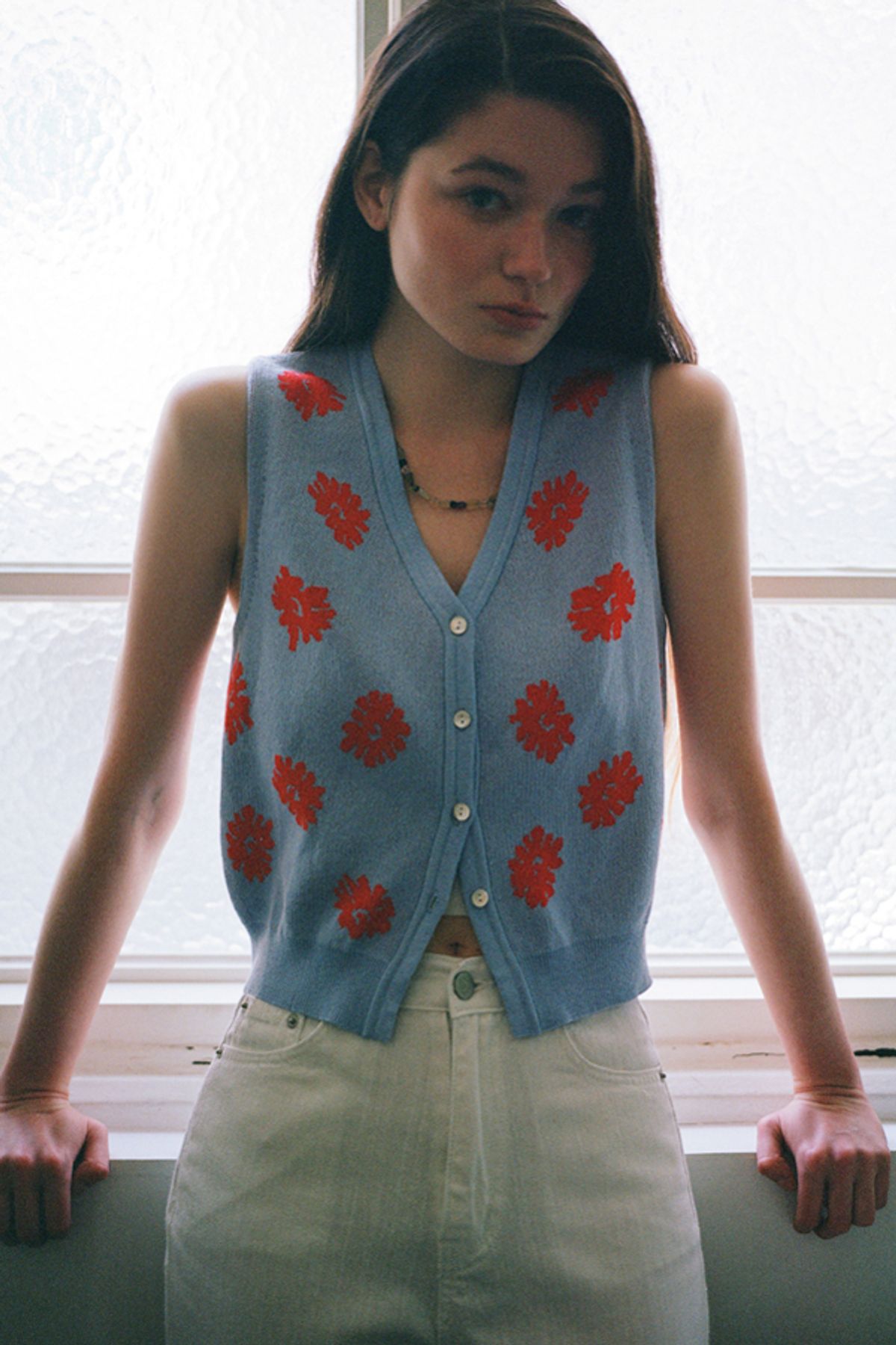 쎄미(SSEMI) FLOWER KNIT VEST(BL)
