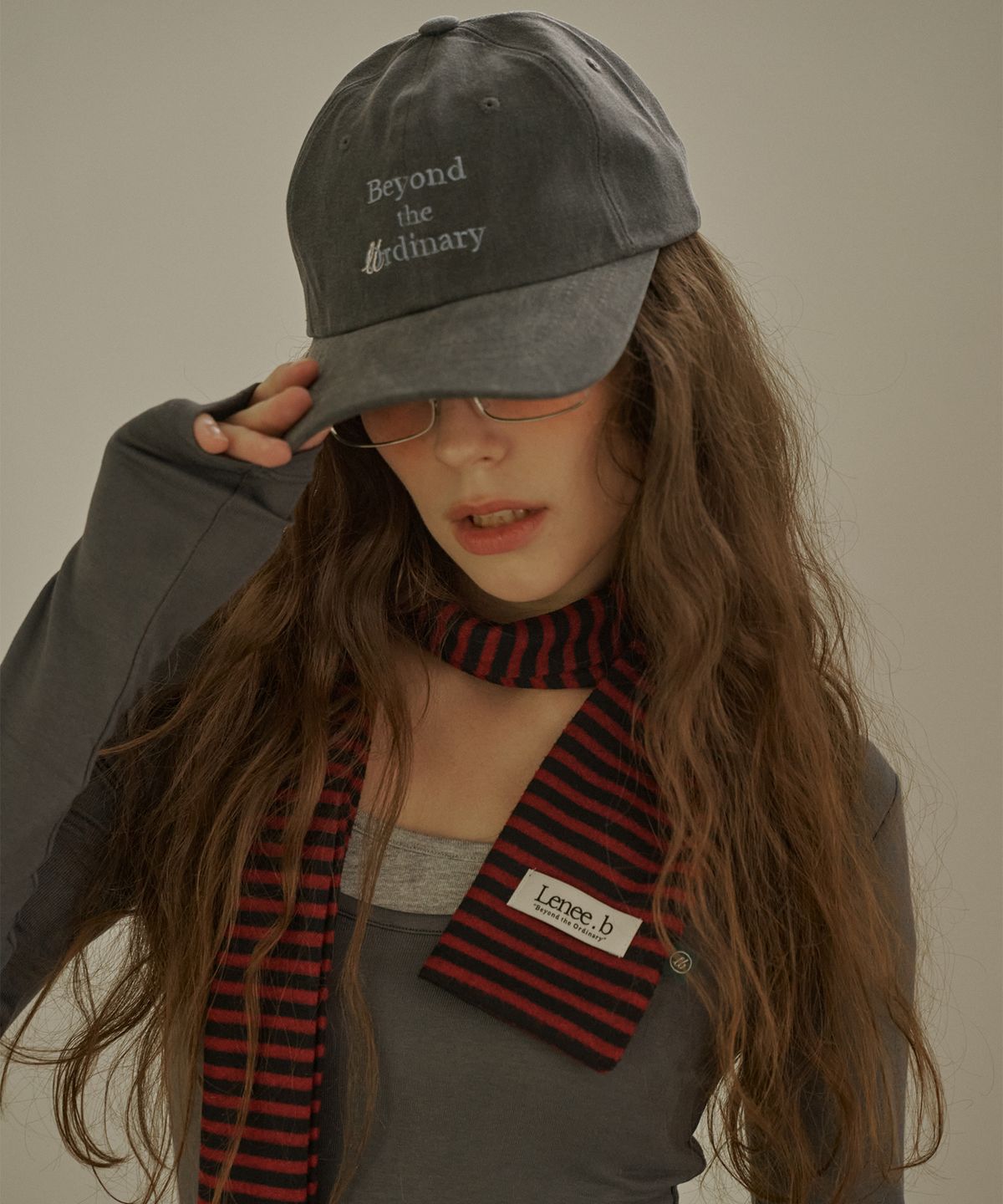 레니비(LeneeB) 오디너리 볼캡 그레이