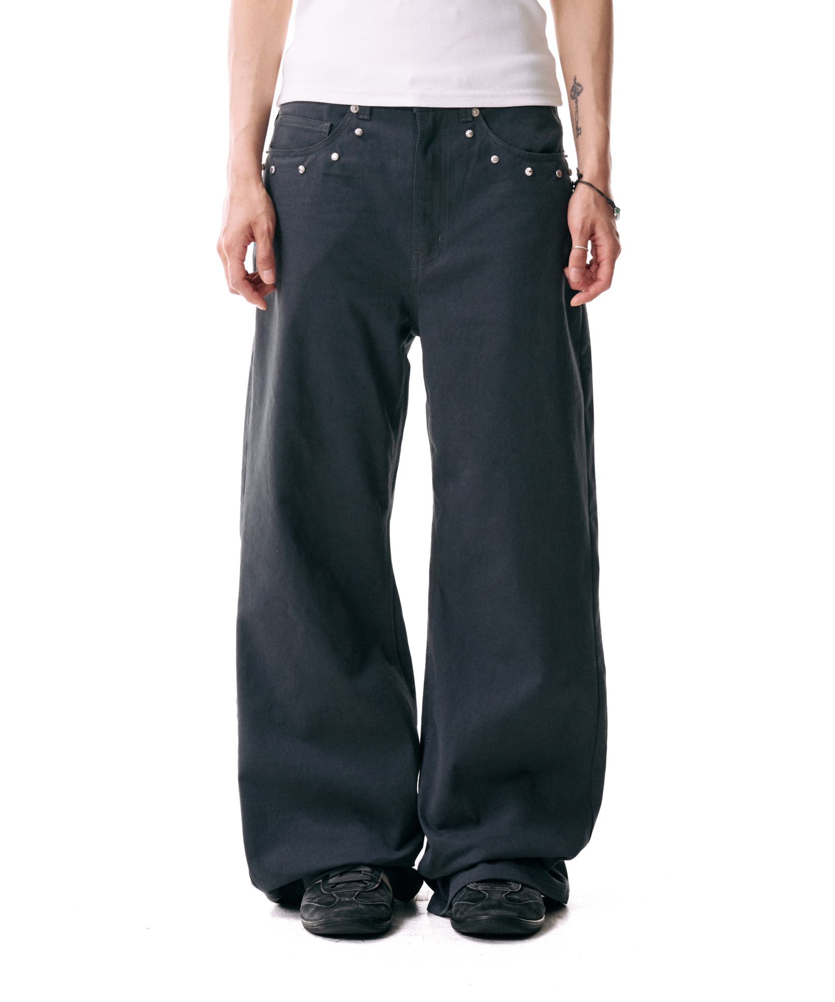 ◆AAKAM◆ Multi Studded Cotton Pants White AAKAM】Multi Studded Cotton Pants | OUR BRAND,AAKAM