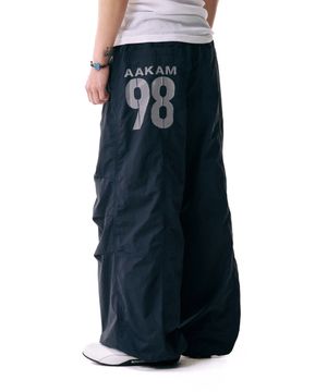 98 Printed Knee Pin-tuck Nylon Pants (Black)