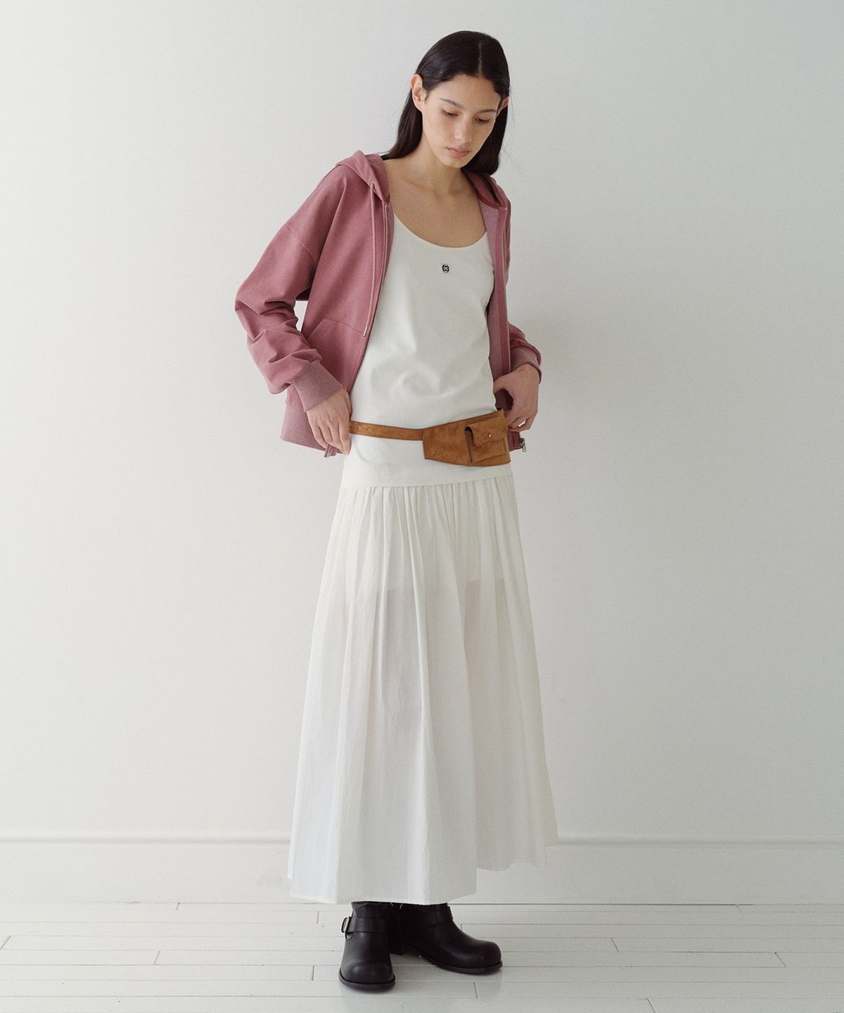 엔오르(EN OR) COTTON SHIRRING MAXI DRESS - WHITE
