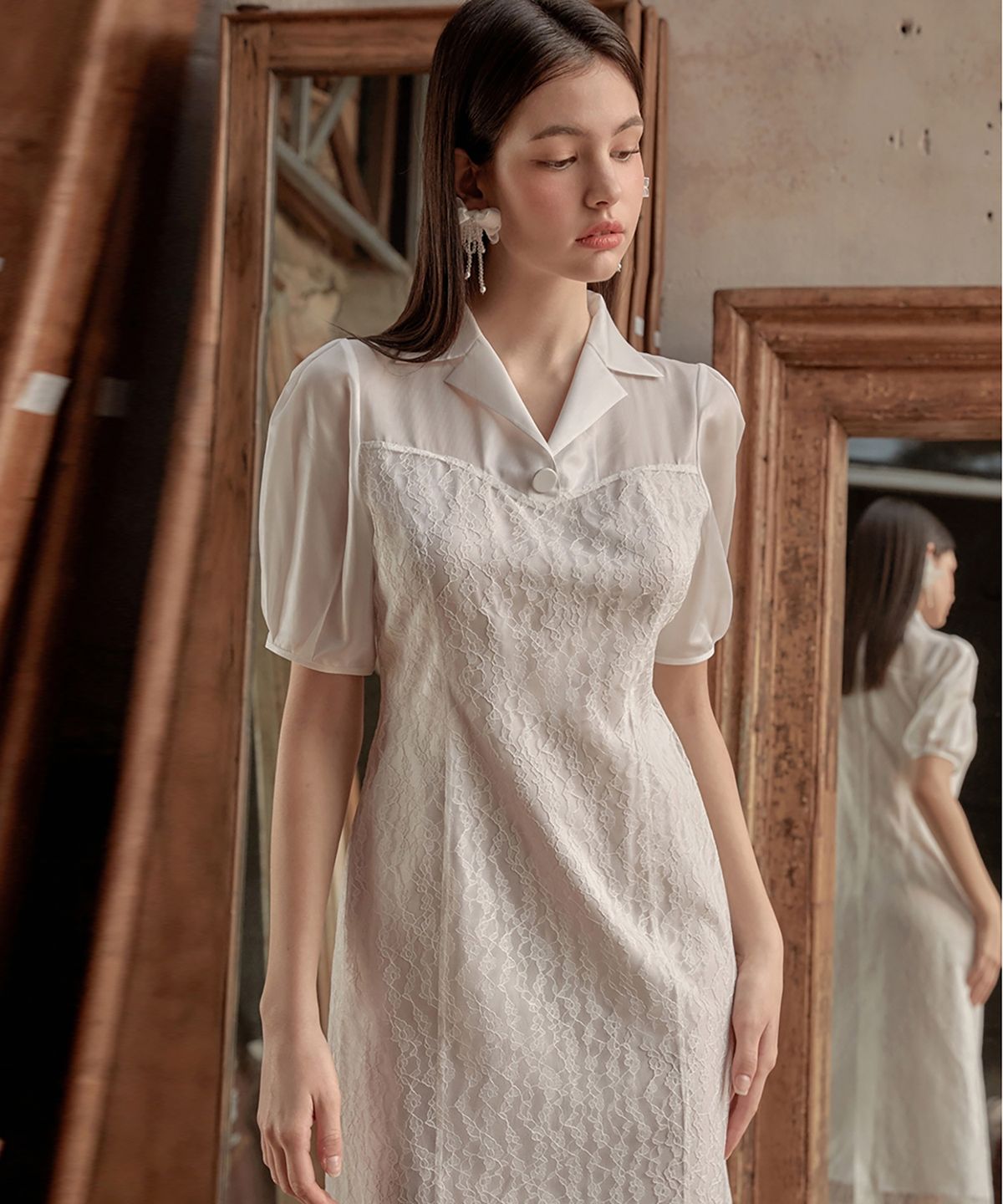 쥴리앤칼라(JULIY&CALLA) 24SS 칼라90 시크릿가든 로지 레이스 원피스 화이트