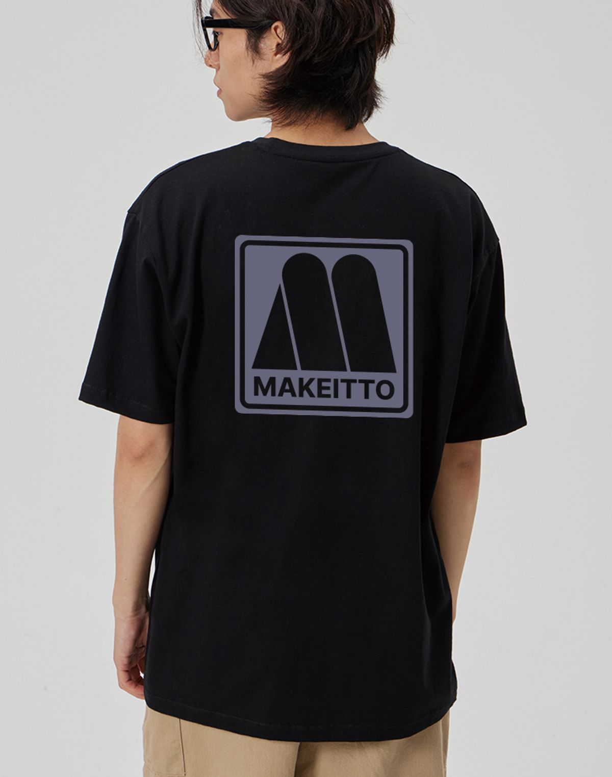 메이킷투(MAKEITTO) [SQUARE LOGO] CREW NECK TEE_BLACK