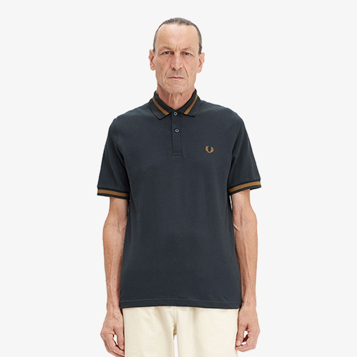프레드페리(FRED PERRY) [M2] 싱글 팁 프레드페리 셔츠 - 나이트그린/다크카라멜 AFPM2410002-V47