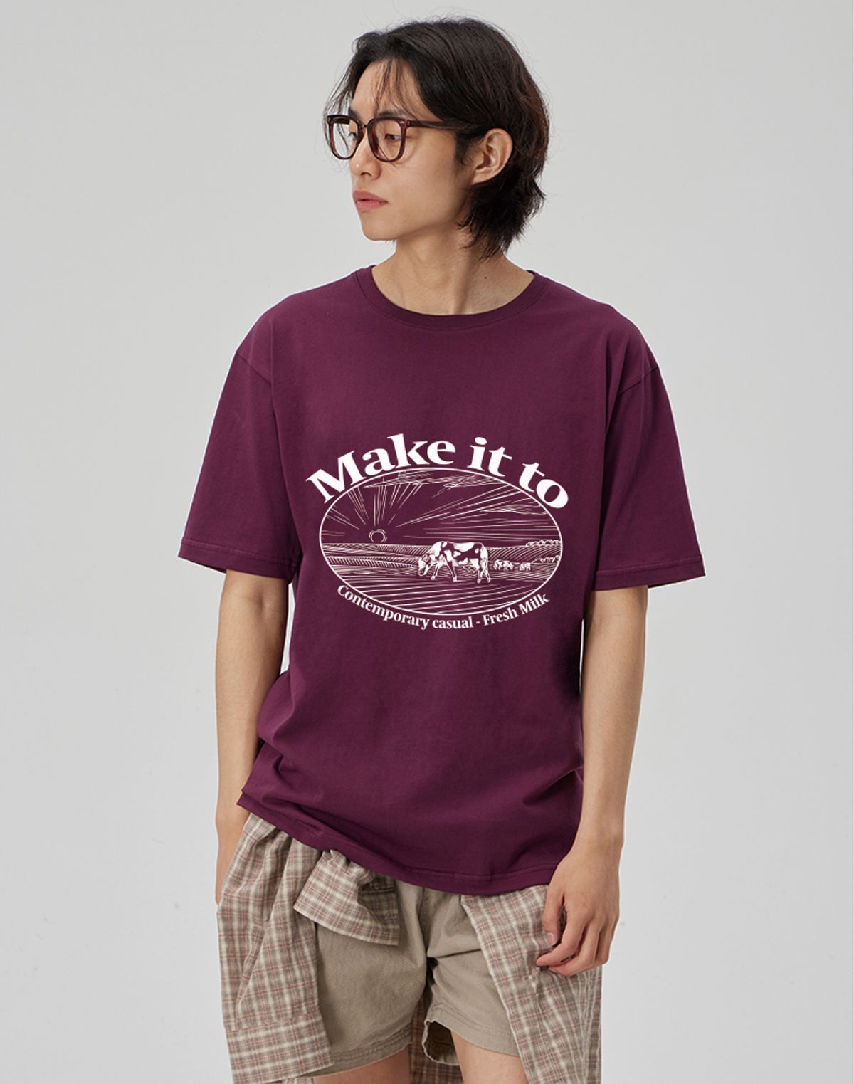 메이킷투(MAKEITTO) [FRESH MILK] CREW NECK TEE_WINE