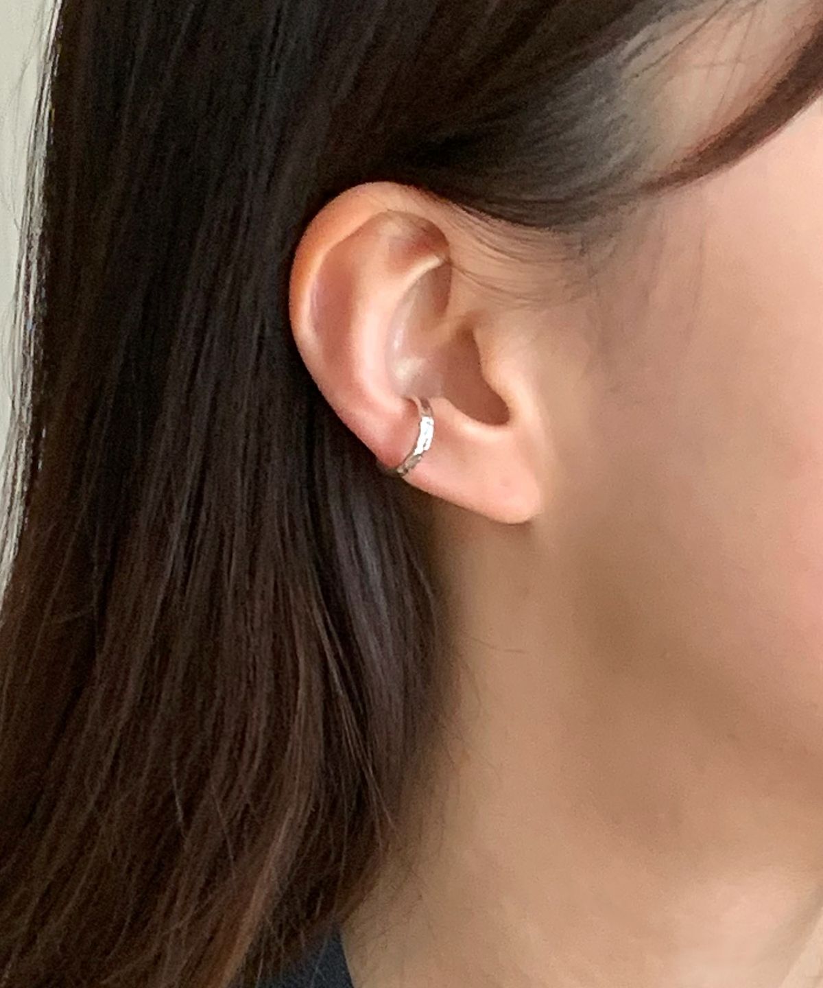 바라두(BARADU) [BARADU 925] Hammering texture earcuff