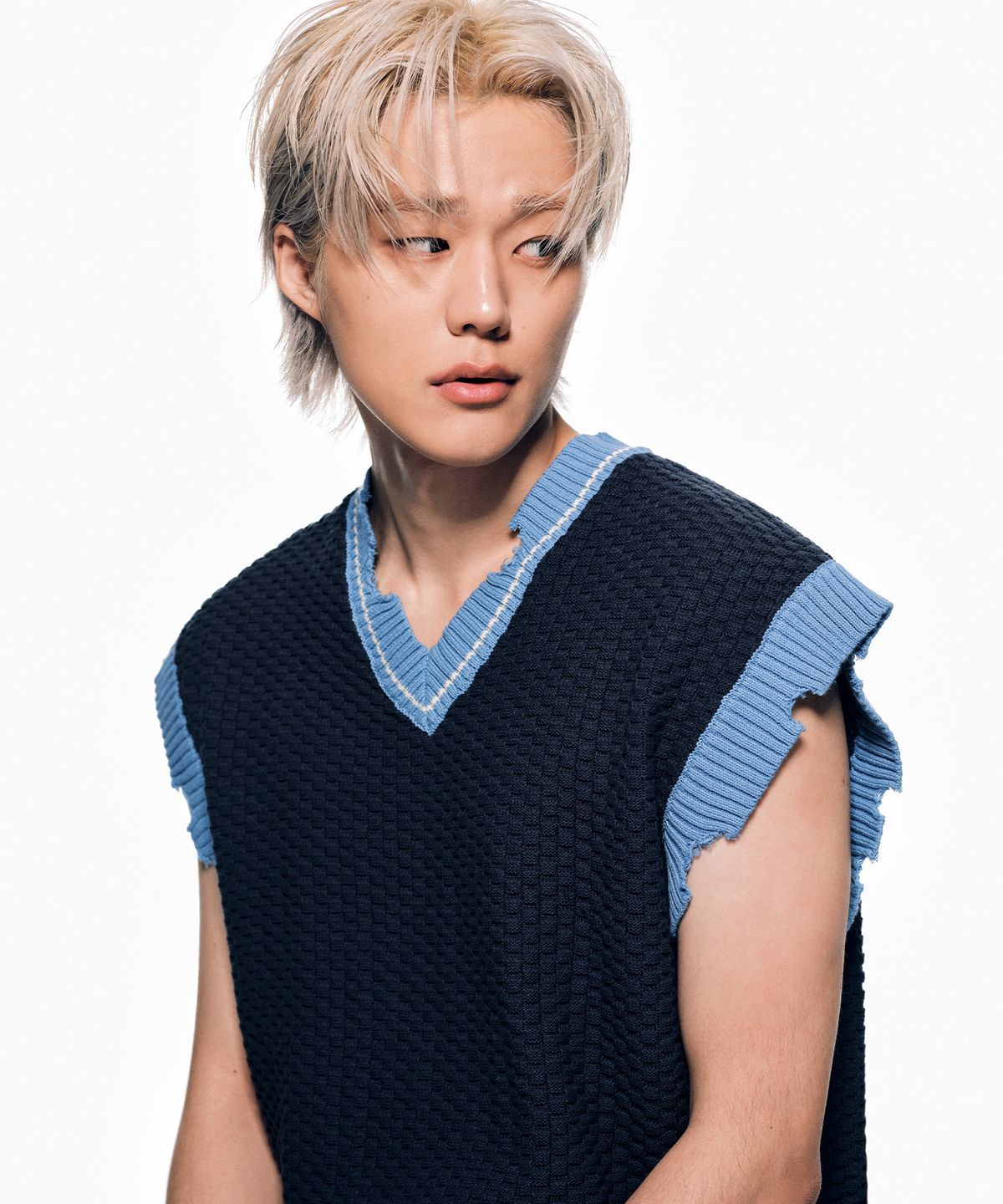 데이(THEY) [함준수] 데미지 컬러 베스트_NAVY