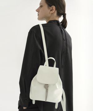 TIWI CHAIN DRAWSTRING leather backpack