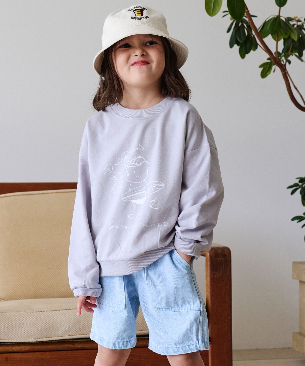 비치스앤 크림 키즈(BEACHESAND CREAM KIDS) 서프 베어 스웻 셔츠(Surf bear sweat shirt)
