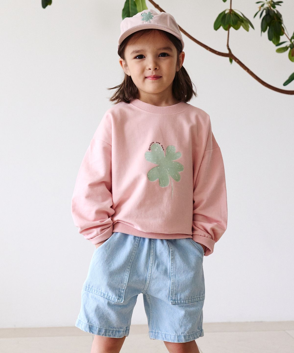 비치스앤 크림 키즈(BEACHESAND CREAM KIDS) 클로버 스웻 셔츠(Clover sweat shirt)