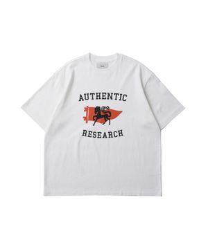 레드 플래그 그래픽 반팔 티셔츠