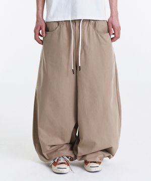 EASY OR EASY BALLOON PANTS (BEIGE)