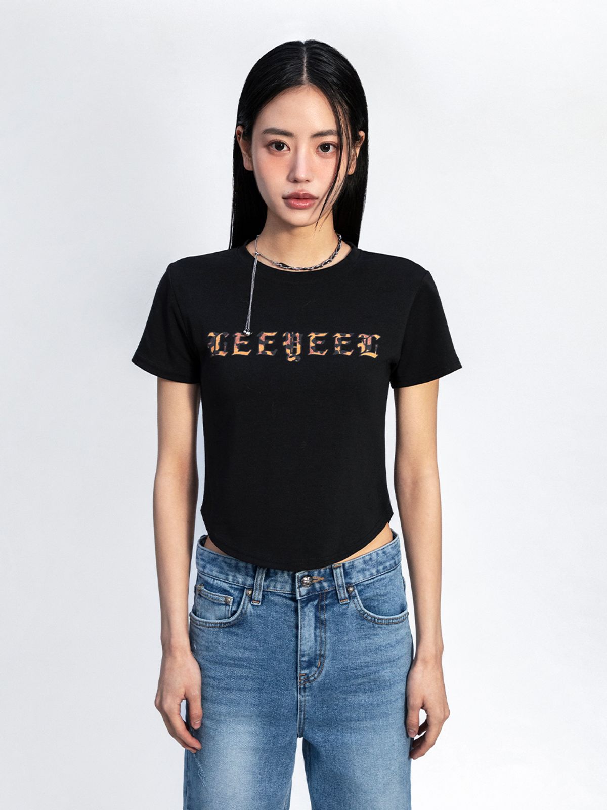 와이이이엘(YEEL) ZEBRA LOGO CROPPED T-SHIRT BLACK