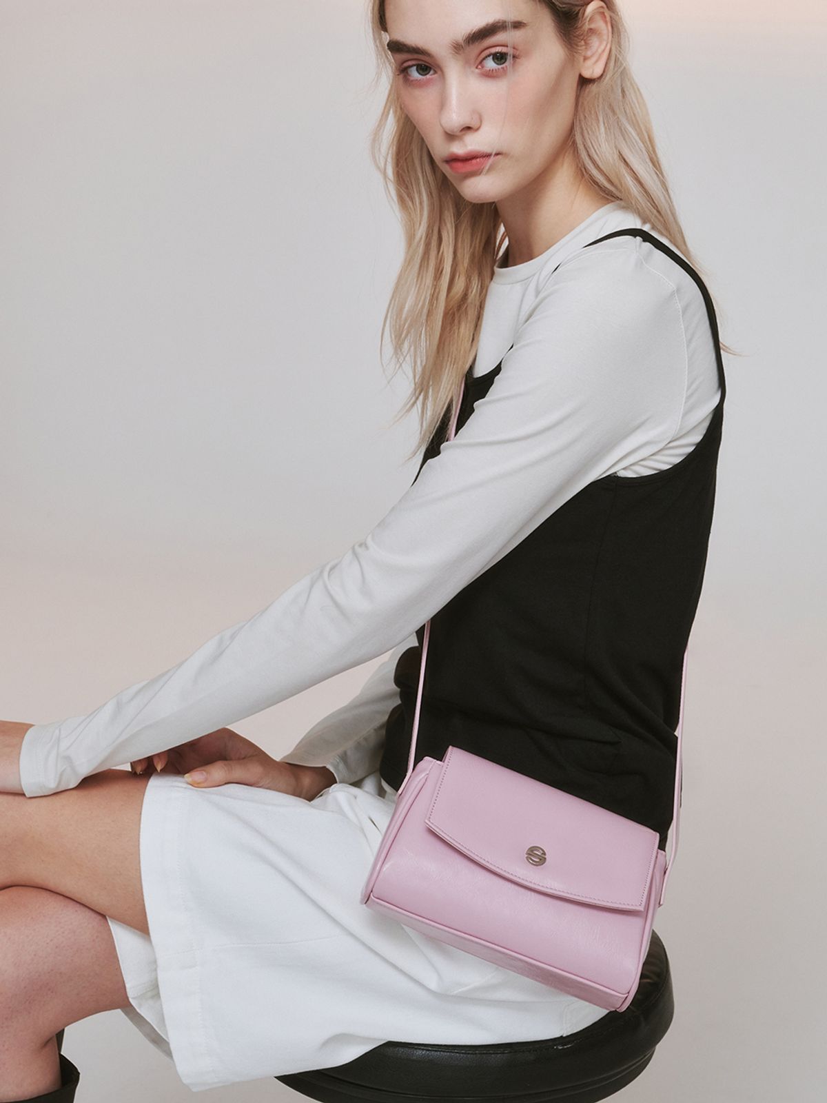 세미코드(SEMICODE) capture bag micro - crinkle light pink