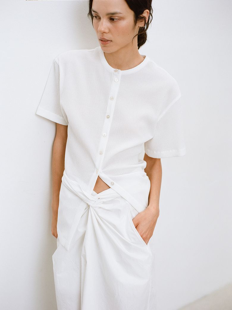 Short Sleeve Pleats Blouse_White