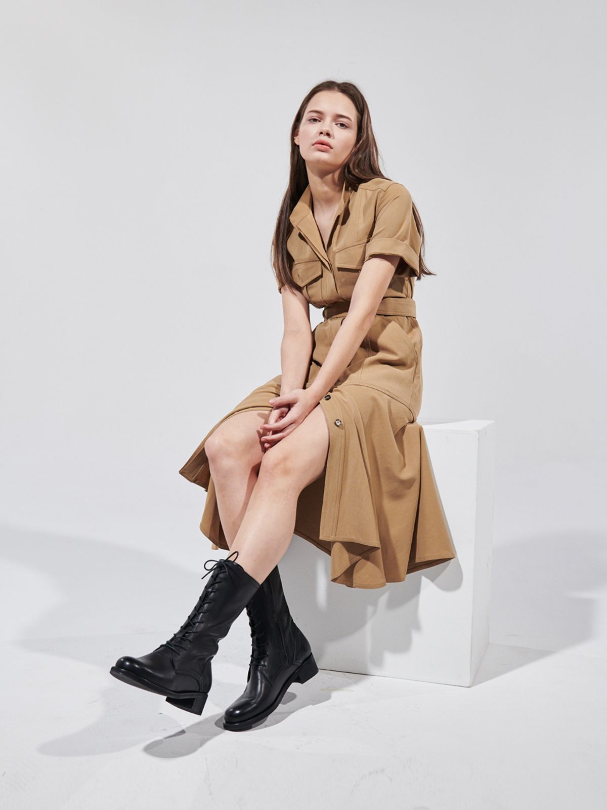 슈바이초이(SHOEBYCHOI) 클래식 미들 워커 _블랙 소가죽(4cm)