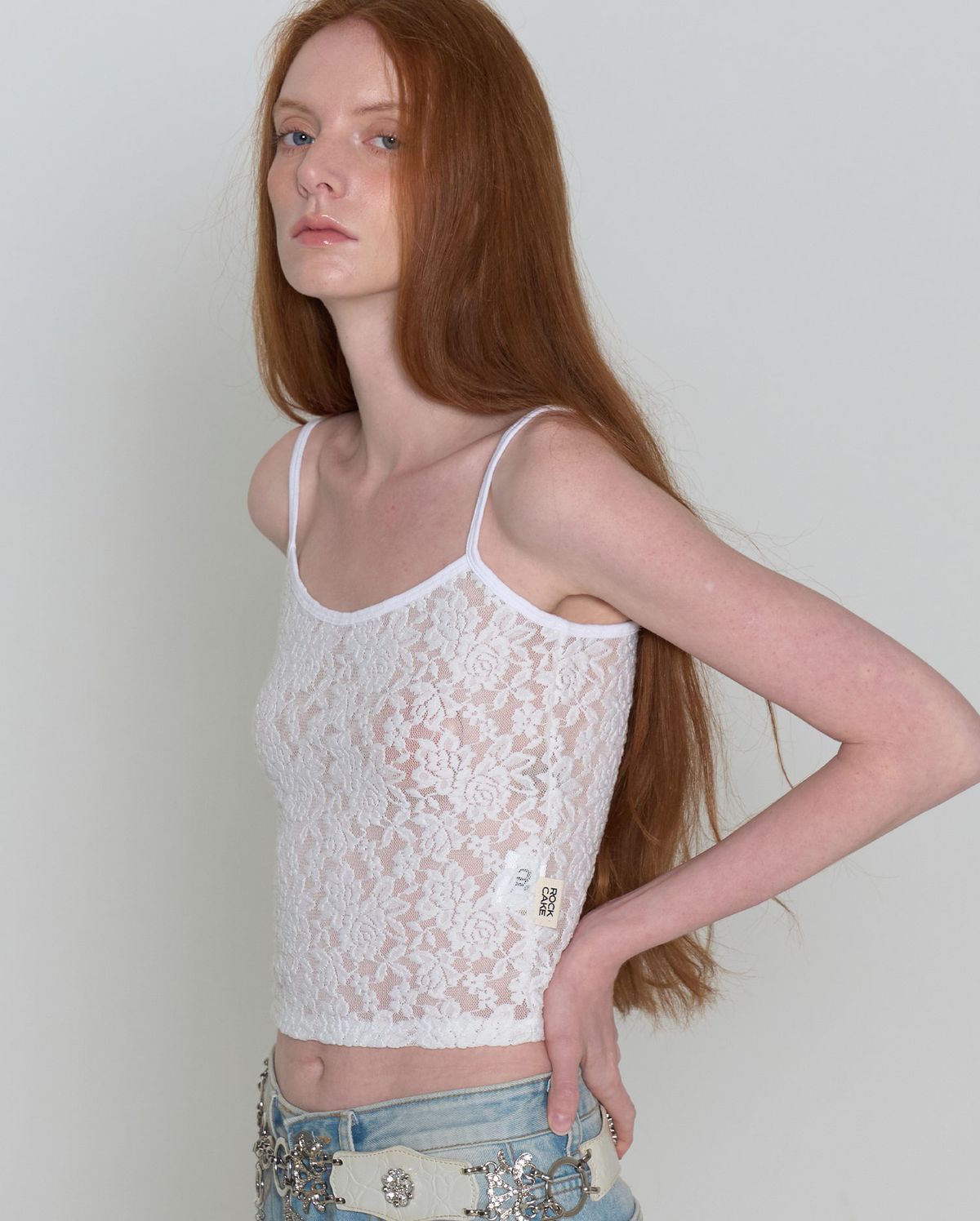 락케이크(ROCKCAKE) Lace Sleeveless - White