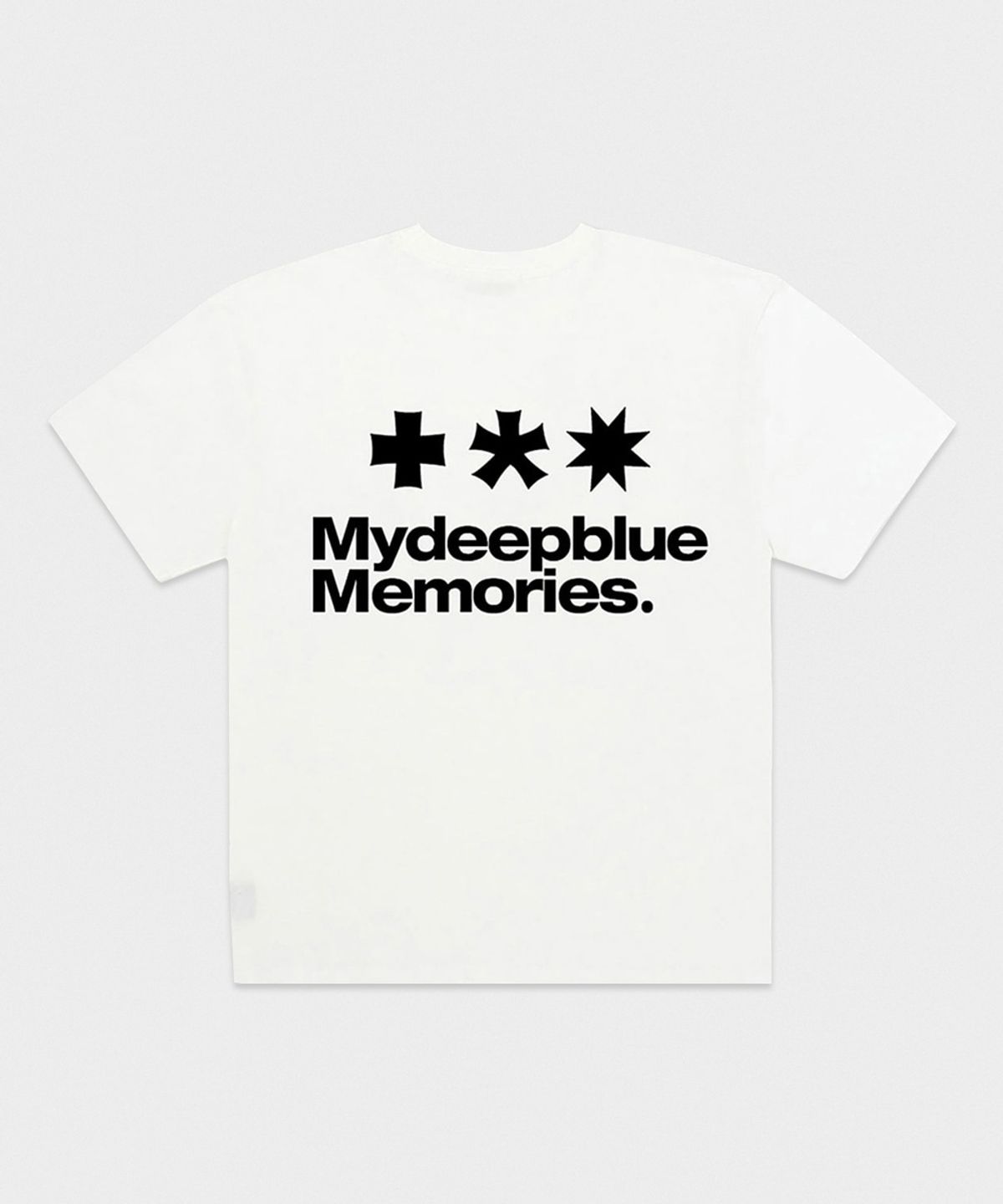 마이딥블루메모리즈(MY DEEP BLUE MEMORIES) Mm Symbol Logo T-Shirts (WHITE)