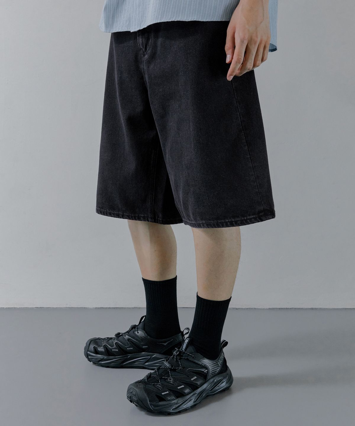 브랜디드(BRANDED) BERMUDA DENIM SHORTS [WASHED BLACK]