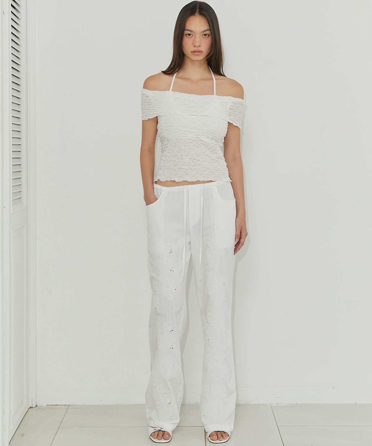 모어댄파라다이스(MORE THAN PARADISE) EMBROIDERED COTTON PANTS / IVORY