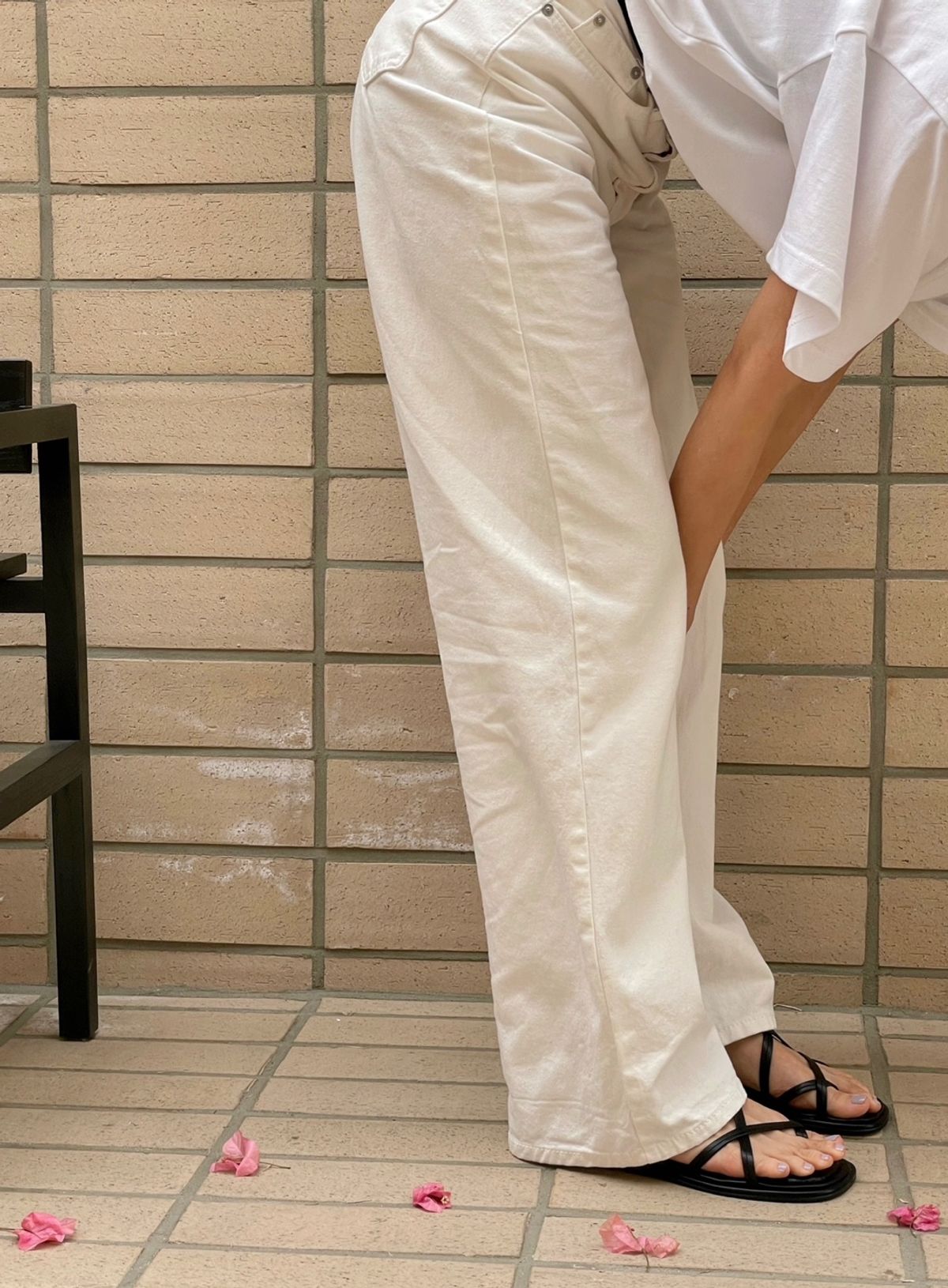 바이아덜스(BYOTHERS) Nottle strap sandals