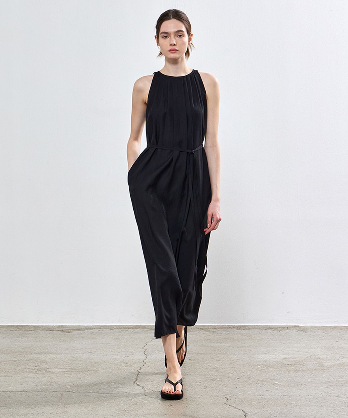 노티아(NOTIA) NATURAL HALTERNECK ONE-PIECE - BLACK
