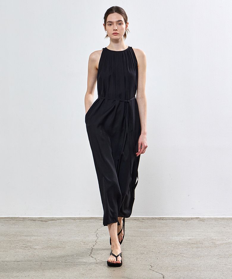 NATURAL HALTERNECK ONE-PIECE - BLACK
