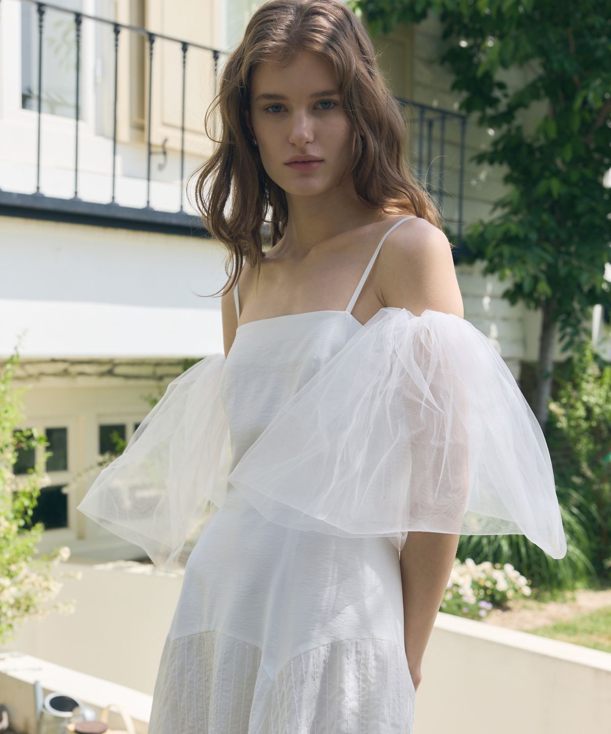 폴앤앨리스(PAUL&ALICE) CAMISOLE FLARED DRESS / WHITE