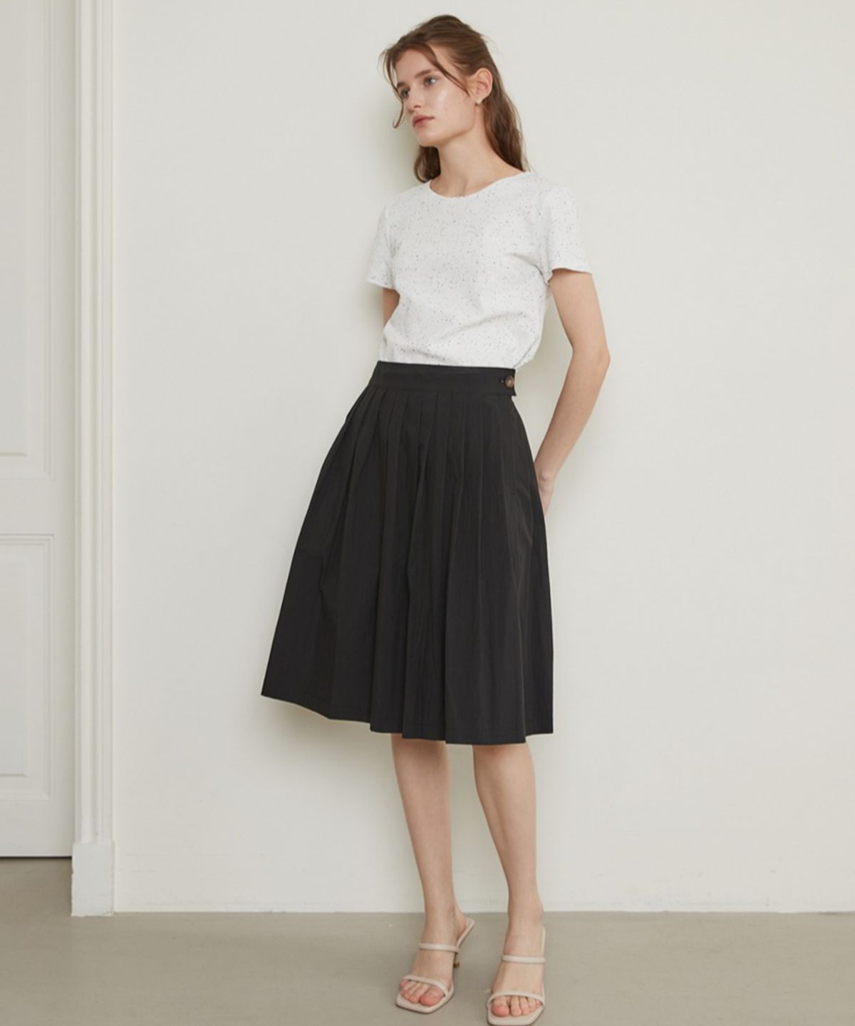 폴앤앨리스(PAUL&ALICE) SUMMER GATHER SKIRT / BLACK