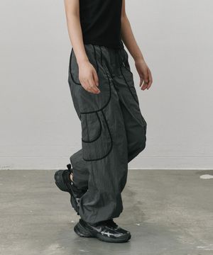 바인딩 아웃 포켓 트랙 팬츠 다크그레이