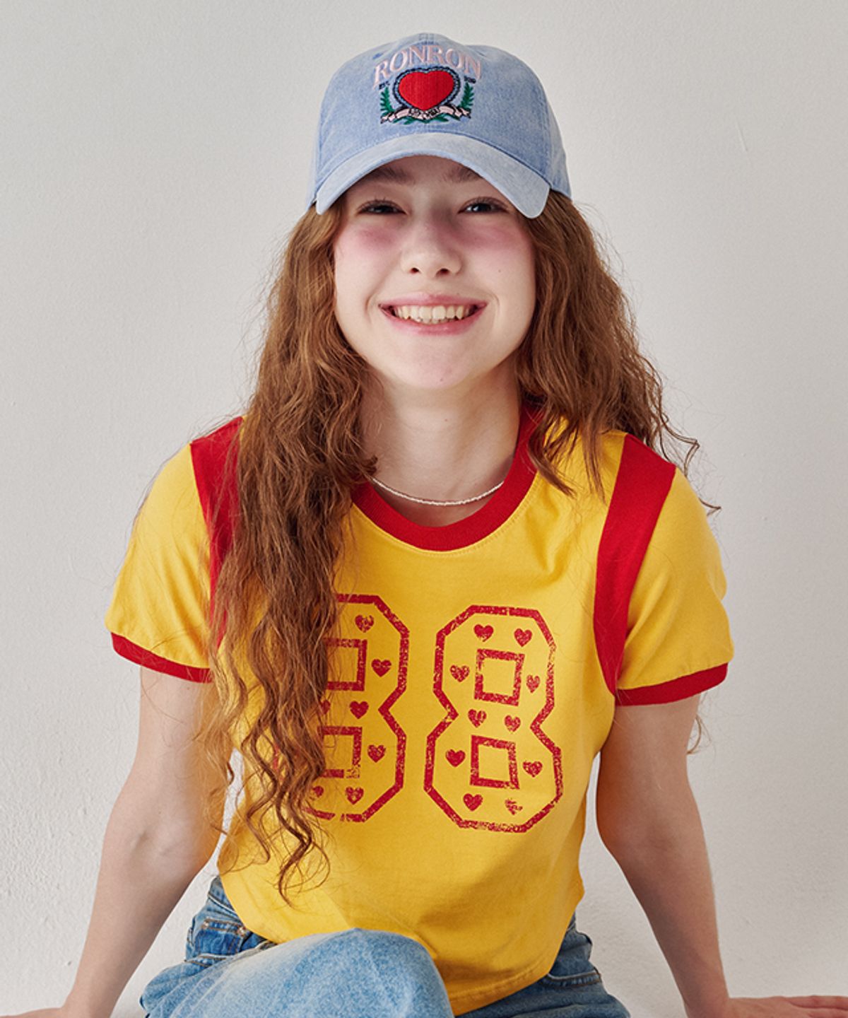 론론(RONRON) LINGER HEART 88 CROP T SHIRT YELLOW
