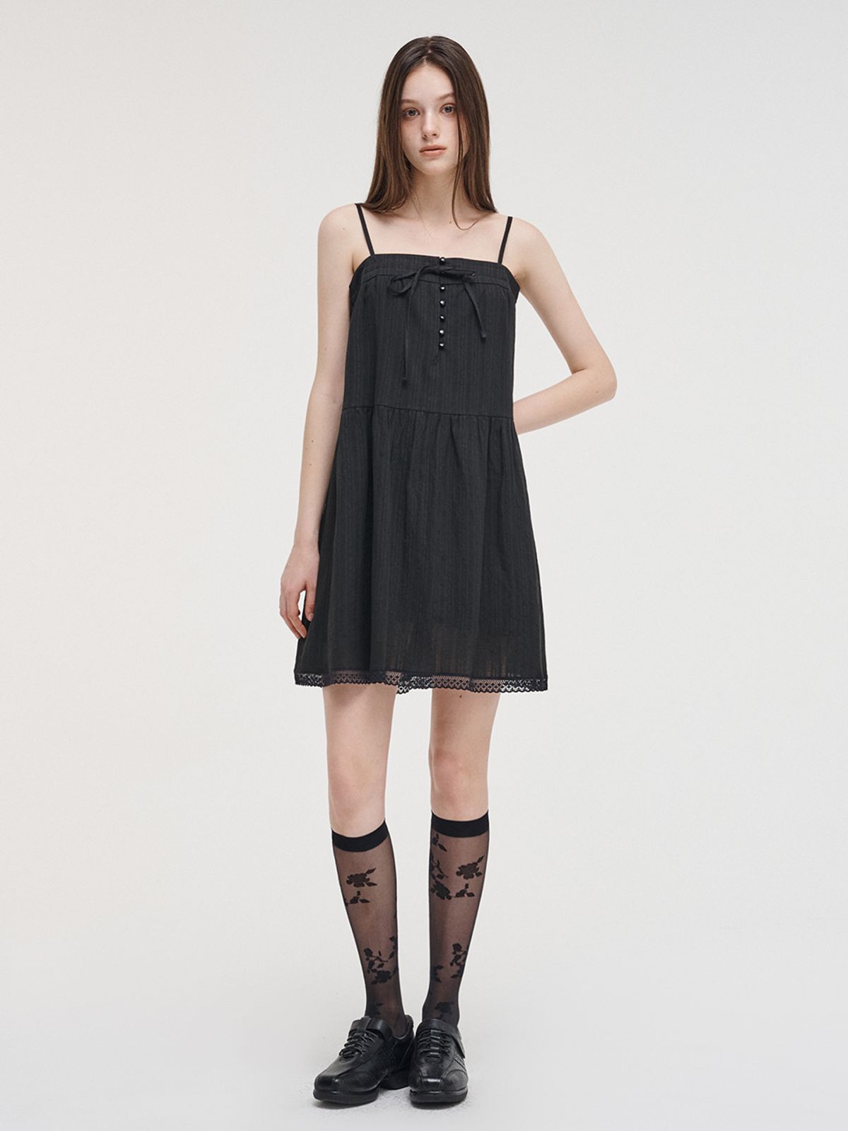 에트몽(ETMON) Slip Button Lace Mini Dress Black