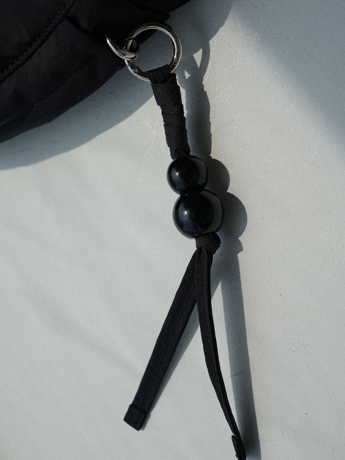 던팩토리(DAWN FACTORY) KNOT KEYRING BLACK 매듭키링 블랙