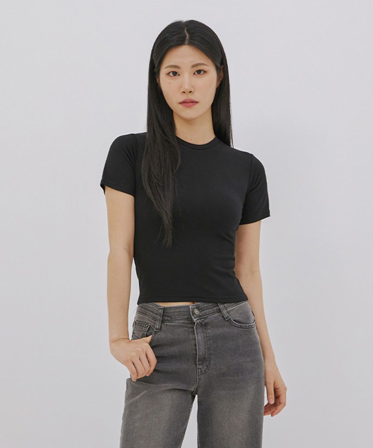 애드호크(ADHOC) 여성 라운드 반팔 티셔츠 (BLACK) (HA6ST6A-39)