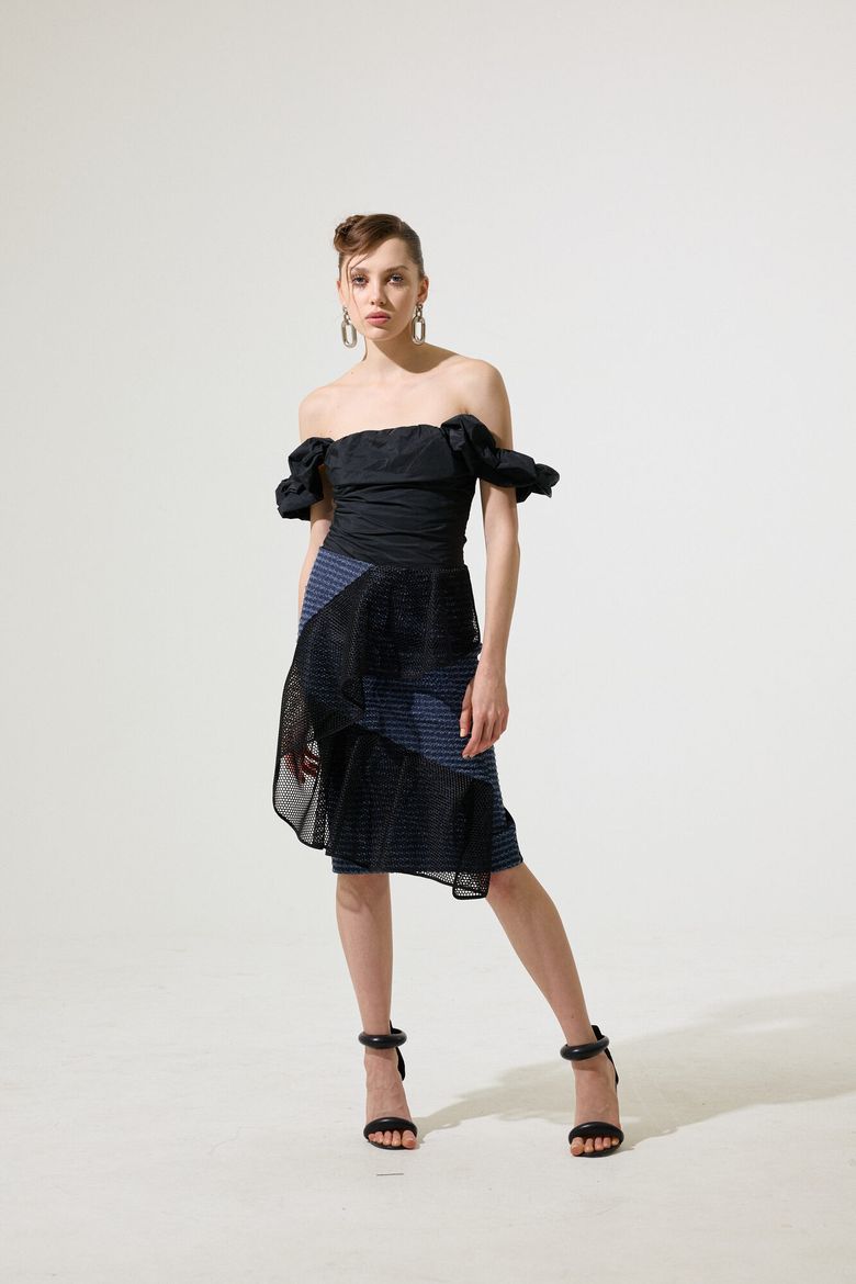 Ruffle 01 Ruffle Shoulder Bustier