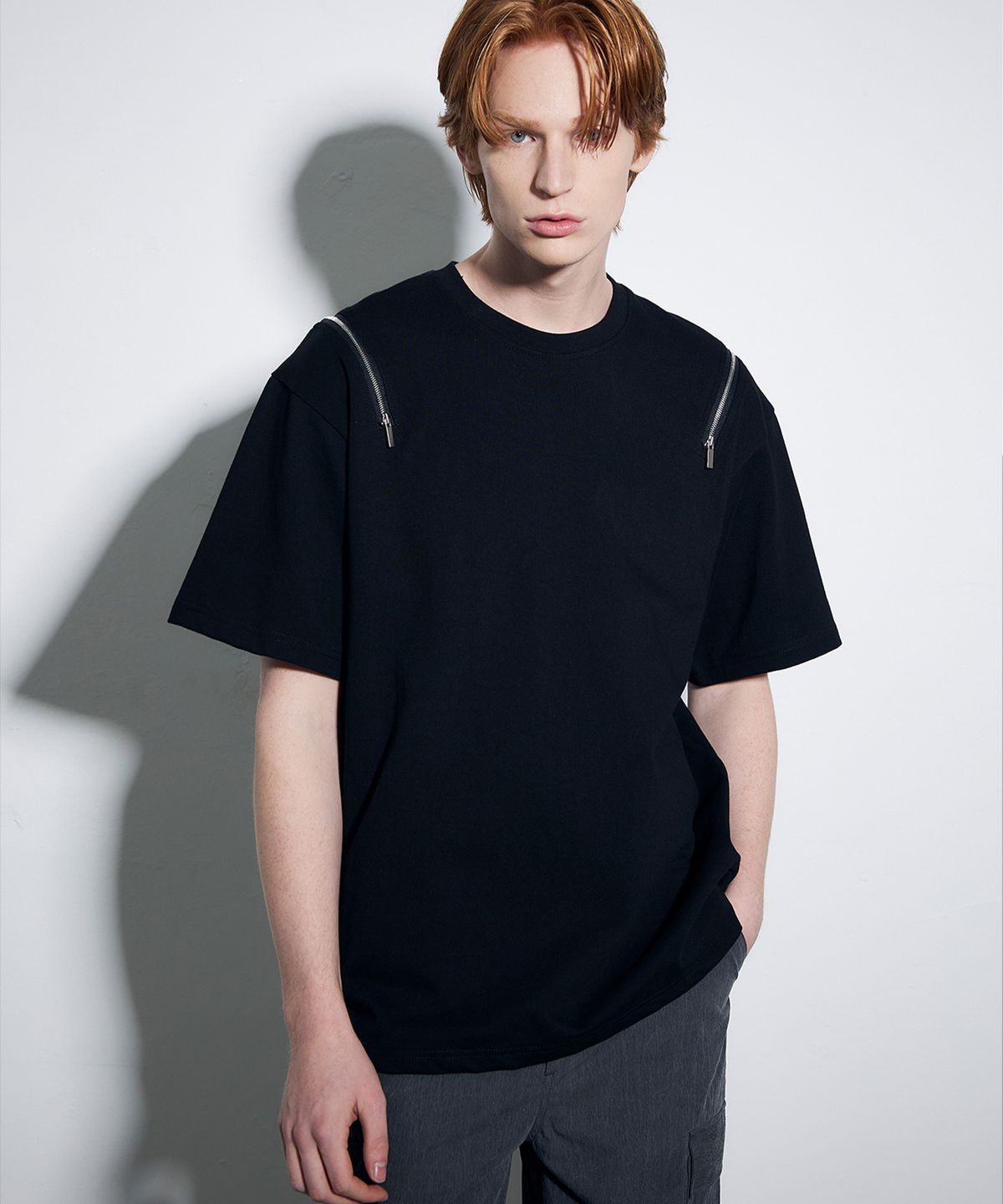 에피소드 언타이틀(EPISODE UNTITLED) DOUBLE ZIPPER T-SHIRT_BLACK