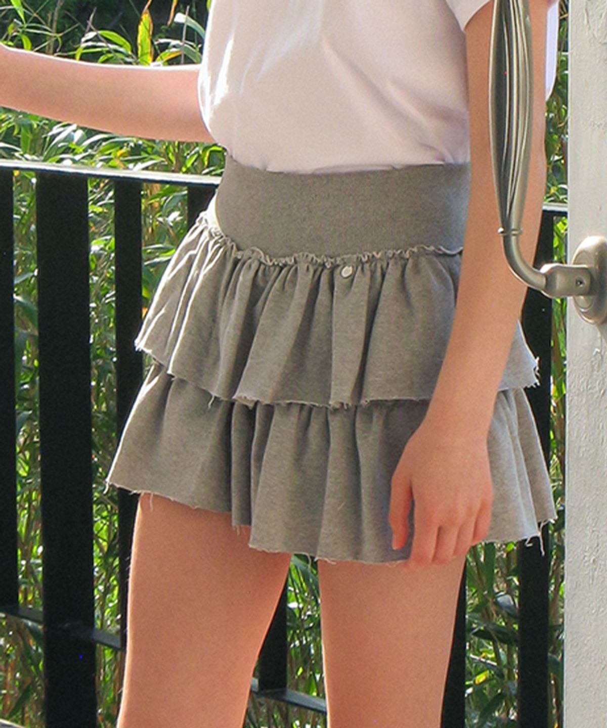 론론(RONRON) CANCAN RUFFLE PANTSKIRT GREY