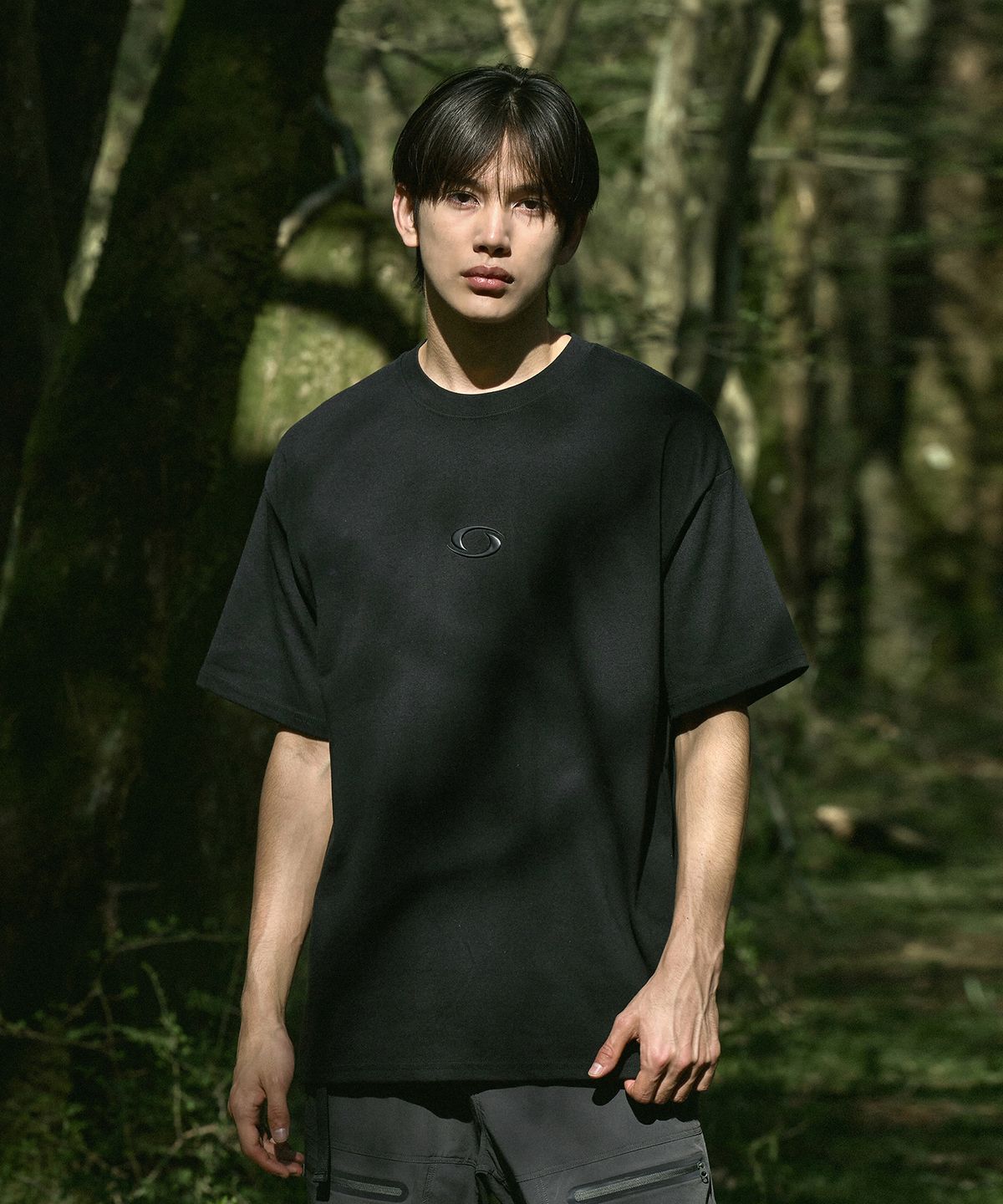 캠프사이드(CAMPSIDE) C8 드라이 하이프리퀀시 티셔츠 블랙 CST114