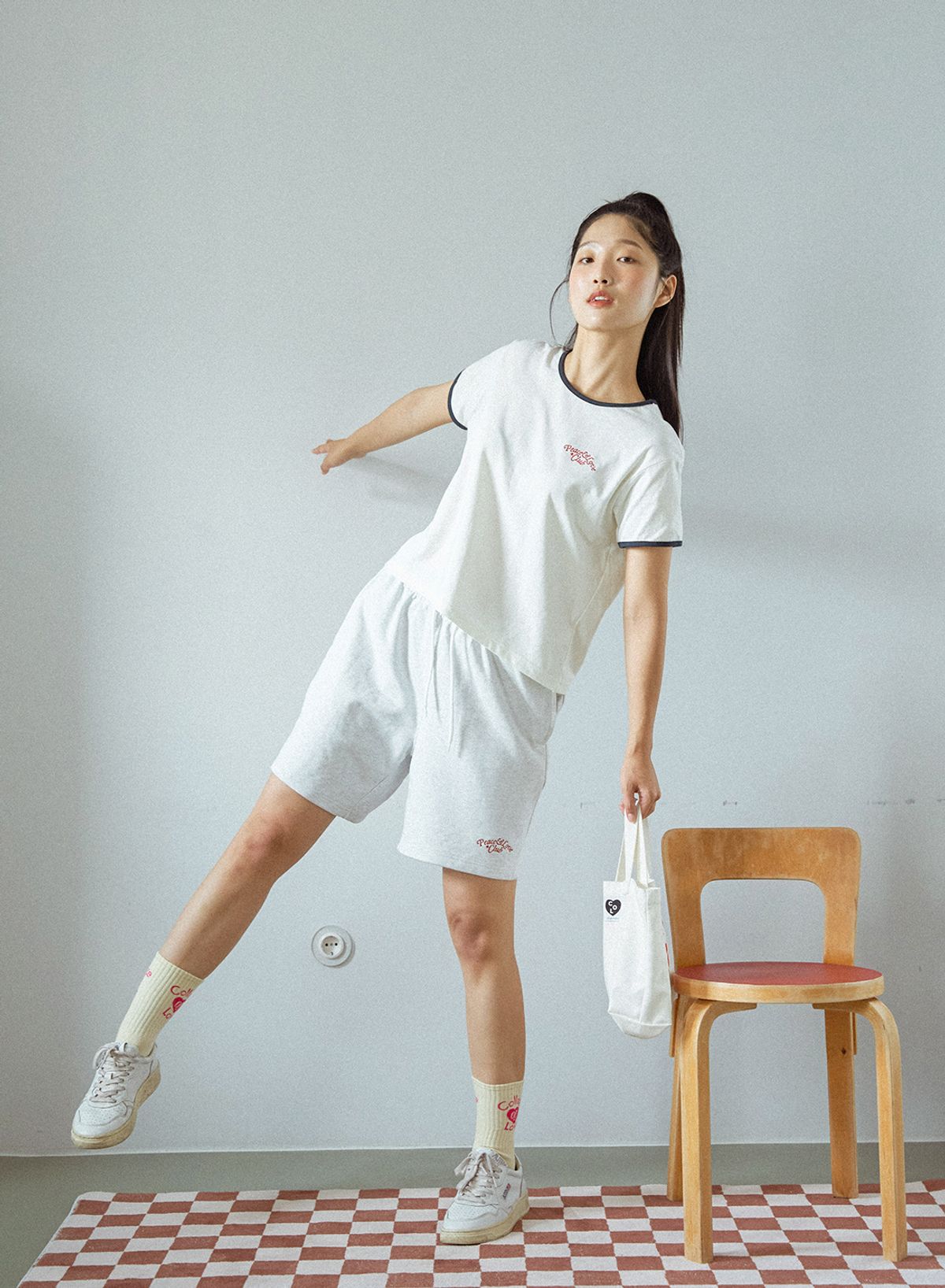 꼴라주바캉스(COLLAGEVACANCE) Peace&Love*Club Sweatshorts (반바지)-Melange Grey