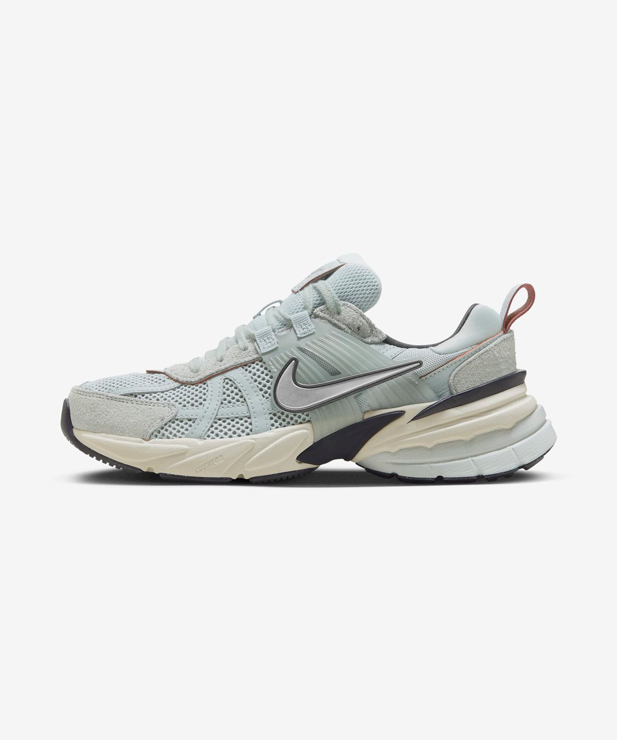 나이키(NIKE) V2K 런 W - 라이트 퓨미스:라이트 오어우드:브라운:블랙:크롬 / FN6703-003