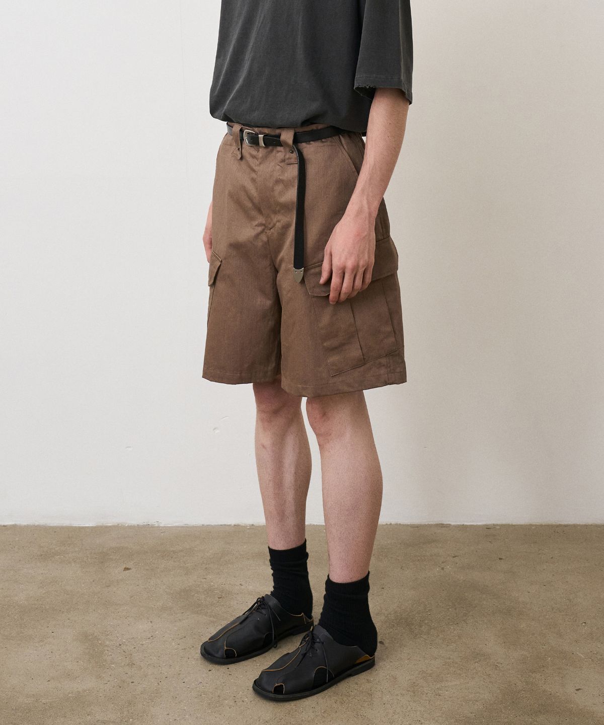 노운(NOUN) cargo shorts (brown)