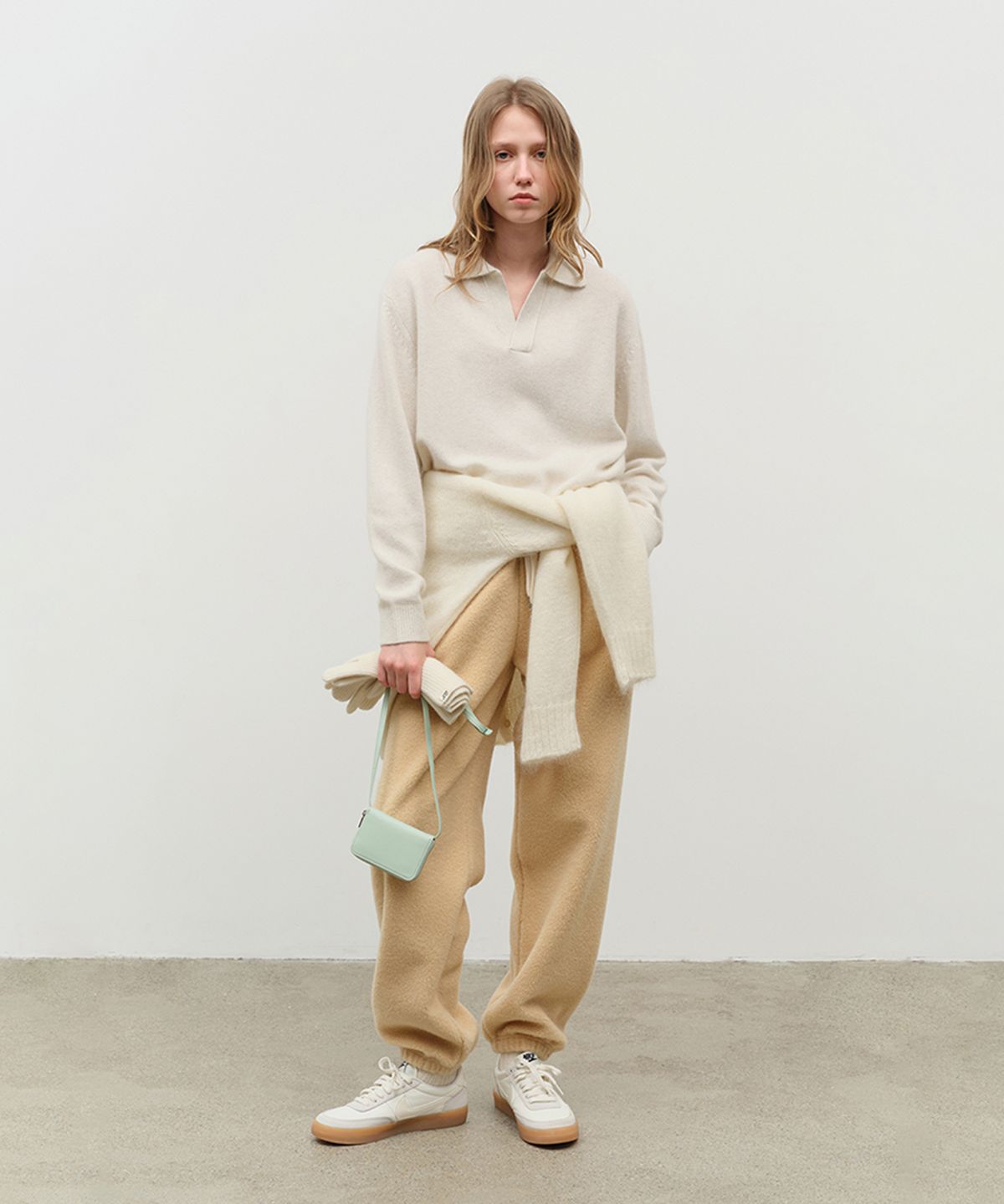 던스트(DUNST) ESSENTIAL MINI CARD BAG MINT_UDBA4E210E1