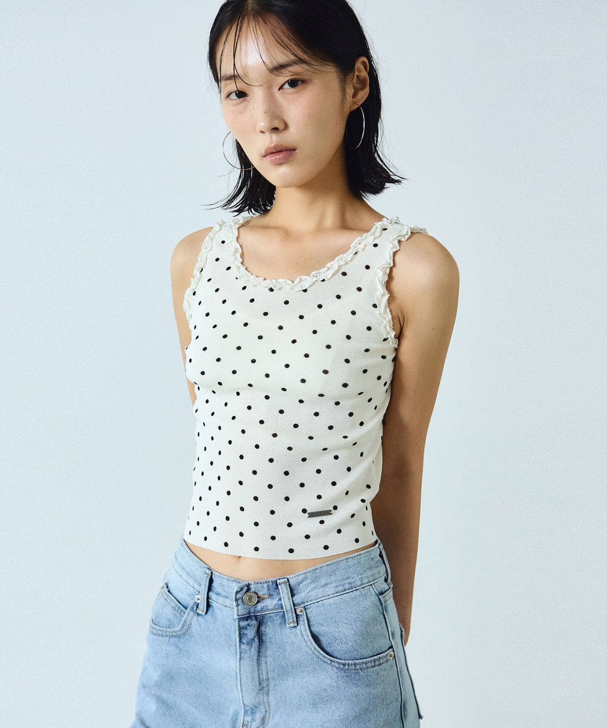 닉앤니콜(NICK&NICOLE) DOT LACE SLEEVELESS TOP_3 COLOR