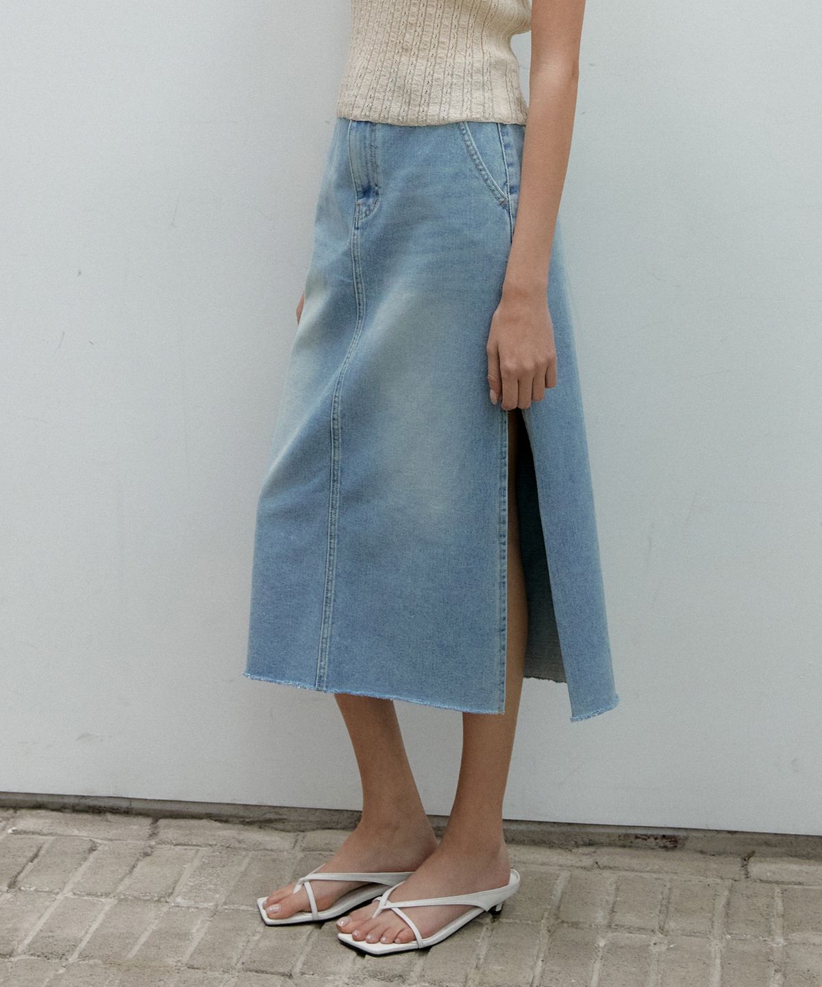 오떼뜨(OCTETTE) DENIM SLIT LONG SK