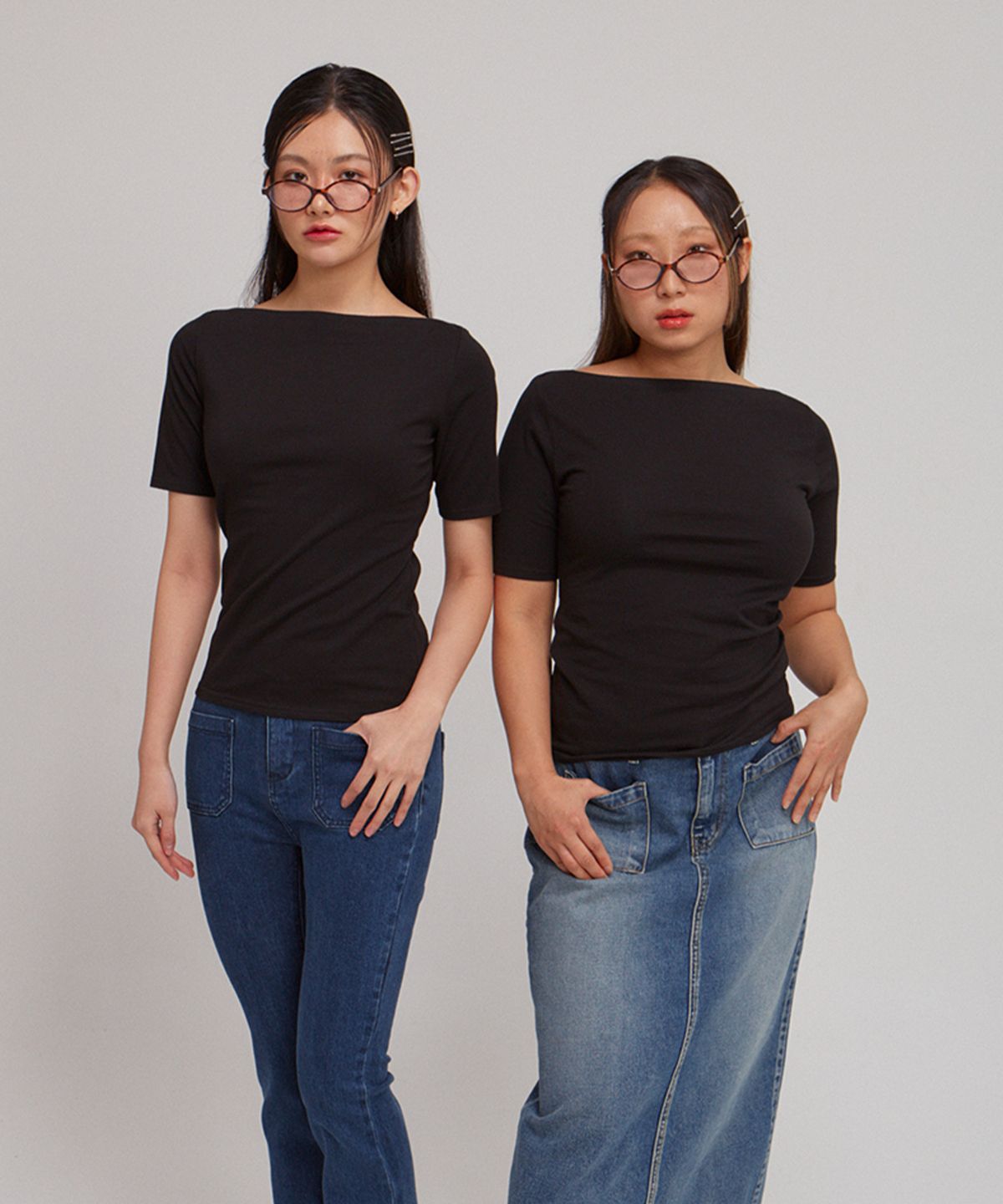살롱 드 욘(SALON DE YOHN) Boat Neck Short Sleeve T_ Black