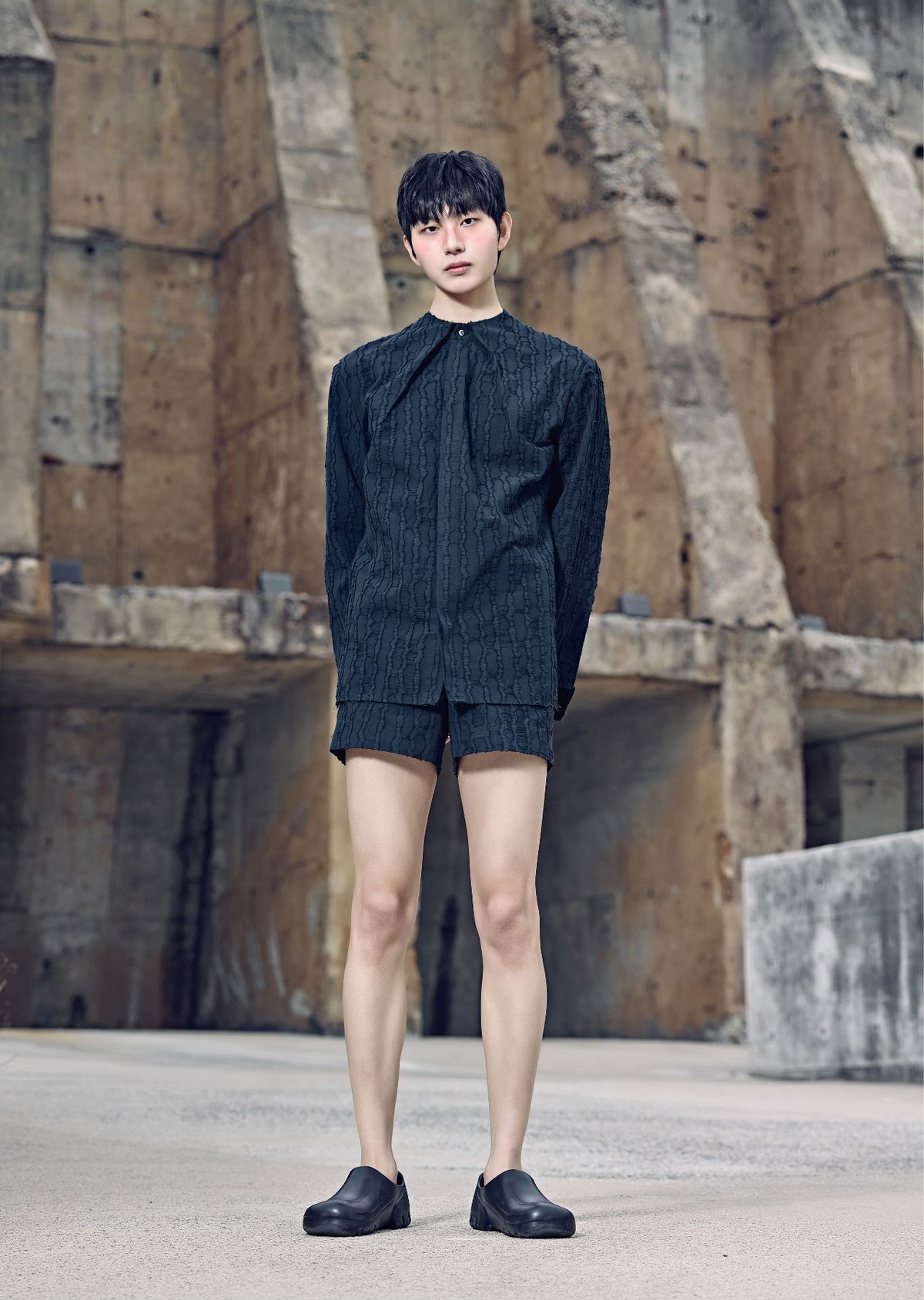 발로렌(VALOREN) Collarless Shirt