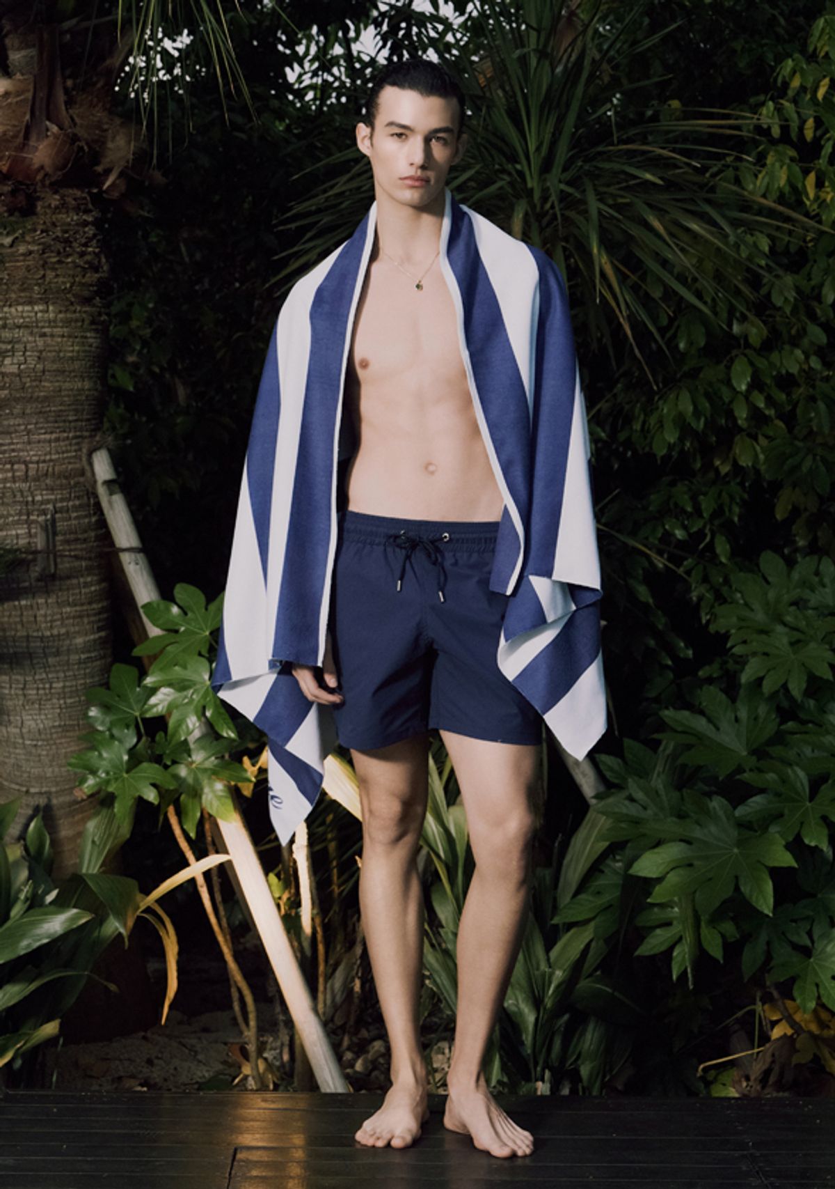 세비지(SAVAGE) Swim Shorts - Navy