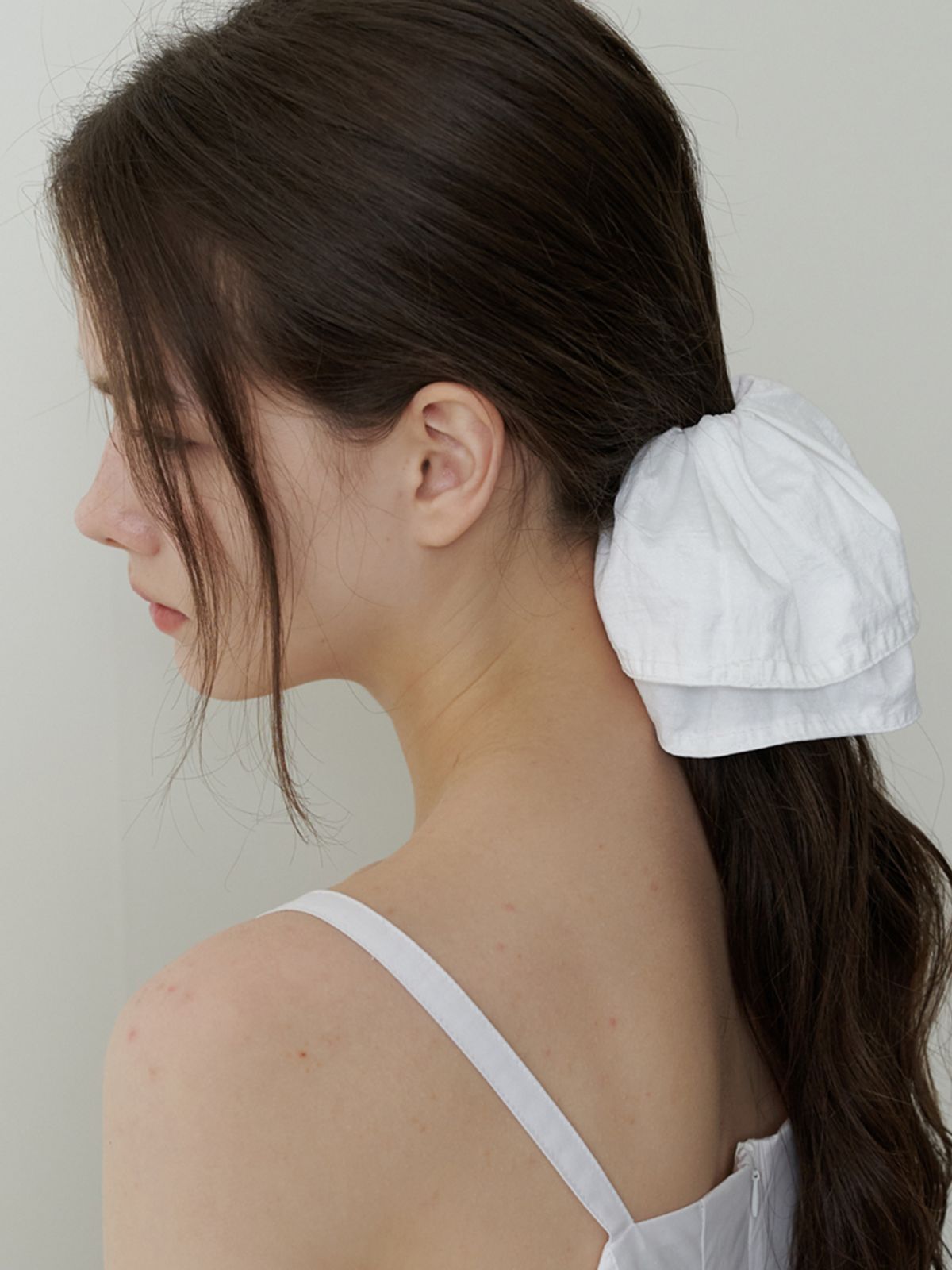카인더베이비(KINDABABY) essential glint scrunch - off white