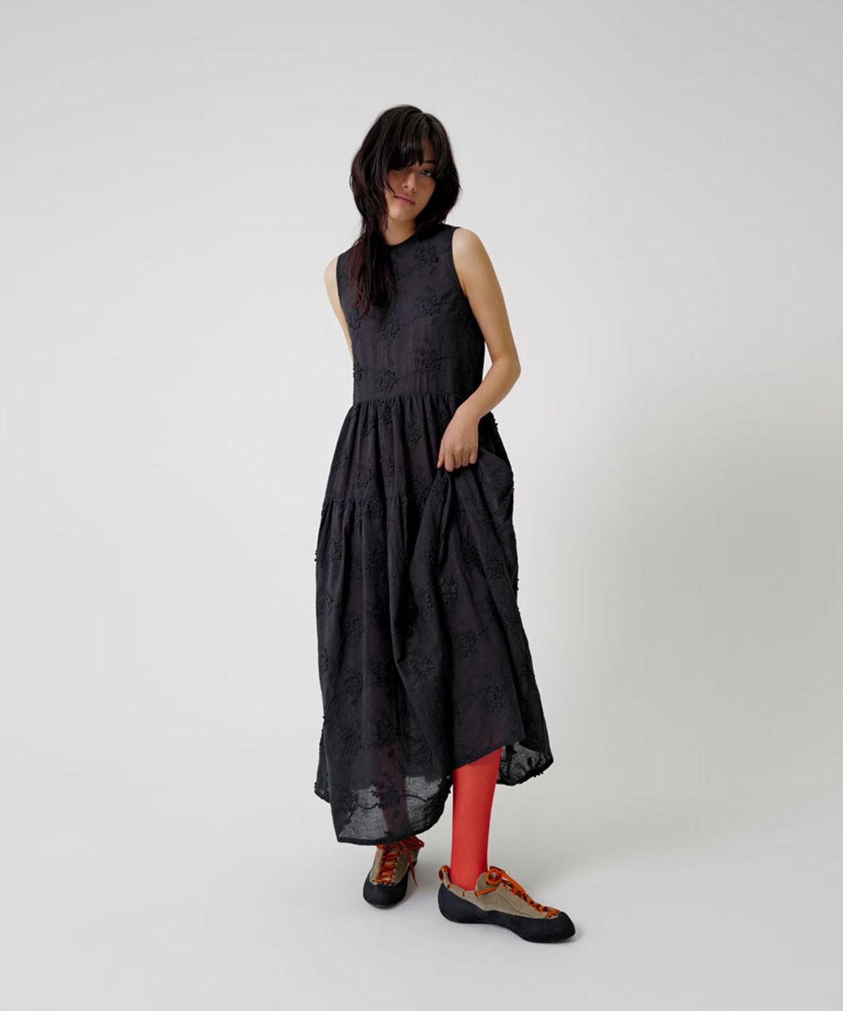 수수무(SUSUMU) WILDFLOWER DRESS - navy