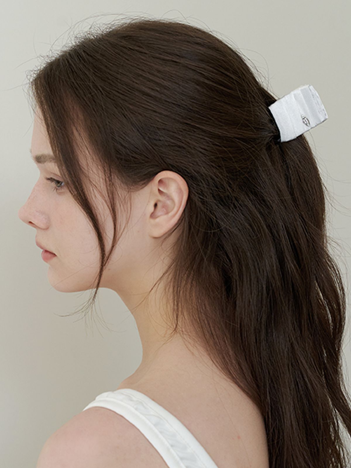 카인더베이비(KINDABABY) satin square claw - white